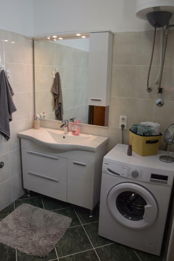 Apartamento App Lu 5 Novi Vinodolski Exterior foto